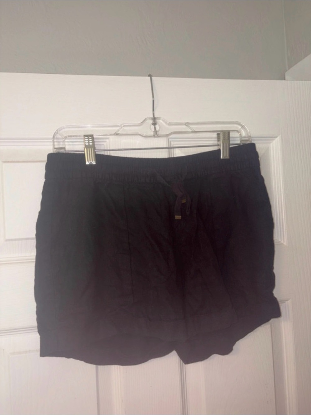Women's Black linen Drawstring Shorts